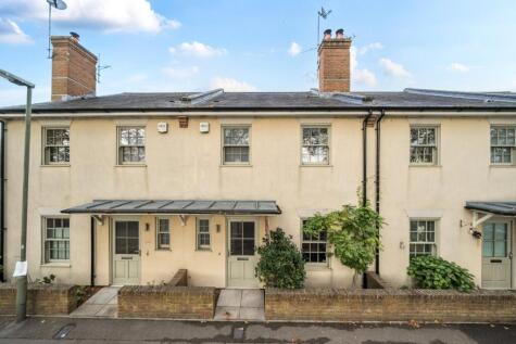 Kings Road, Shalford, GU4