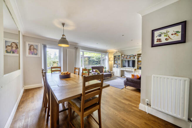 1346455-9-68b6f4e...