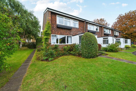 Cross Lanes, Guildford, GU1