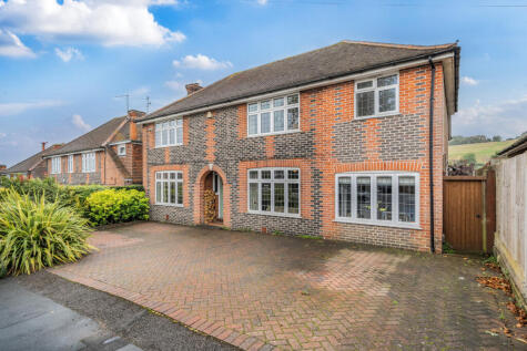 Farnham Road, Guildford, GU2