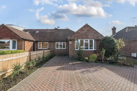Queenhythe Road, Jacob's Well, GU4