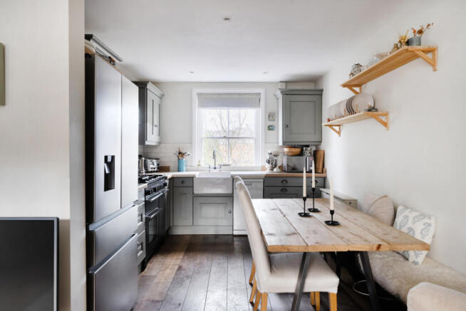 1406286-22-697cc6...