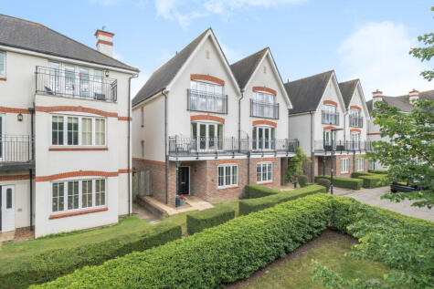 Railton Road, Guildford, GU2