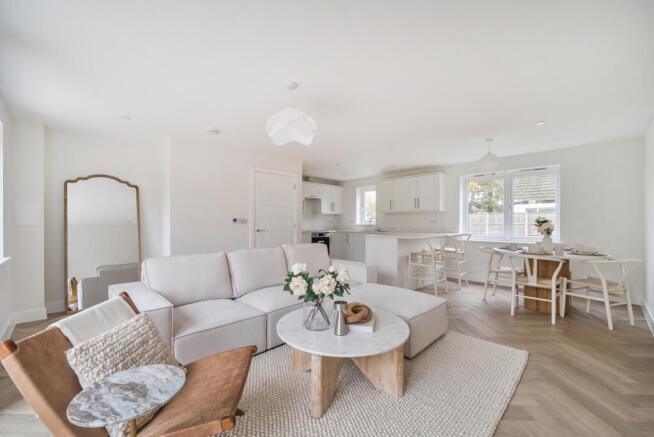 1380231-6-6911e3c...