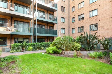 St. Johns Road, New Malden, KT3