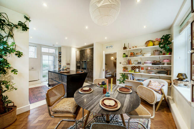 Kitchen/Dining Room