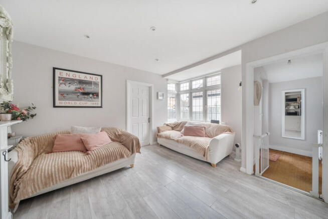 1302009-15-684178...