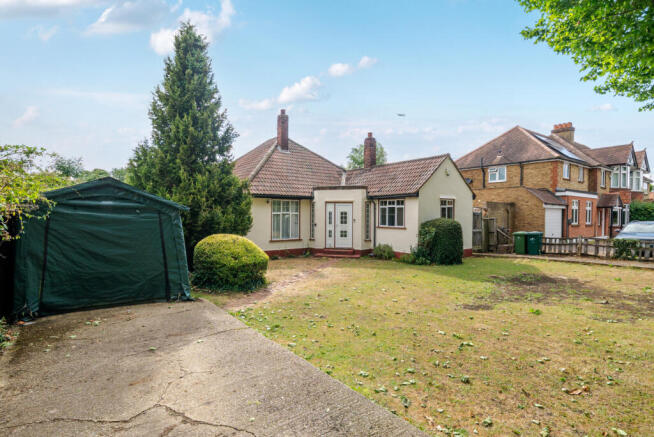 1318900-3-686beb6...