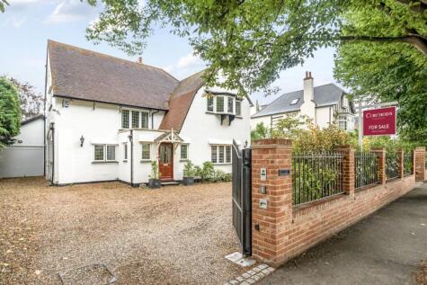 Broadlands Avenue, Shepperton, TW17