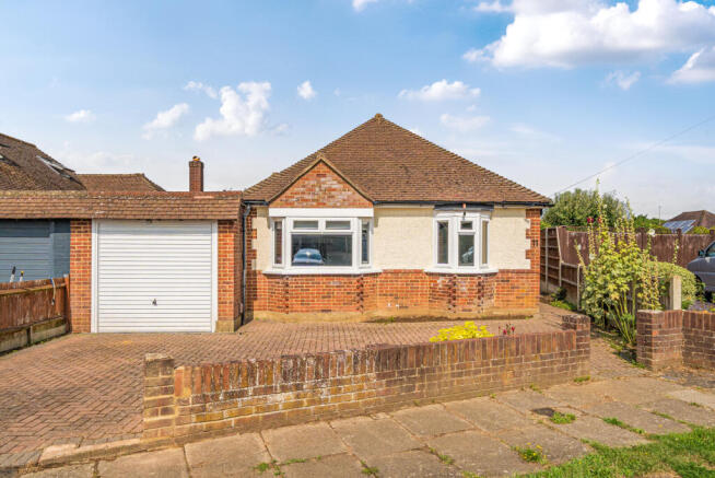 1332674-4-688c8e8...