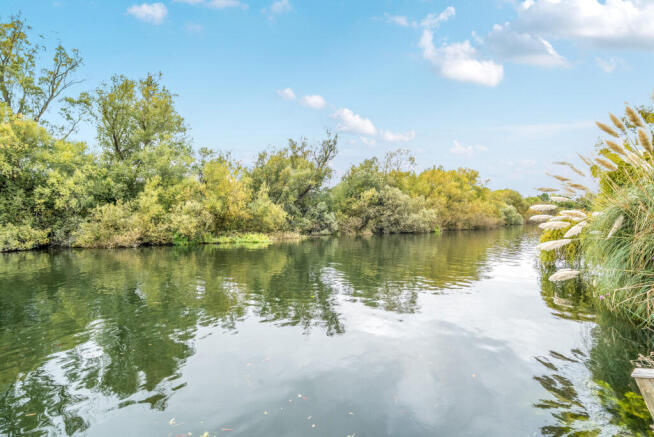 1363126-26-68e4e5...