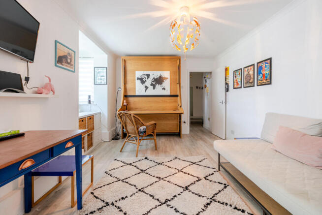 1310042-8-6851b08...