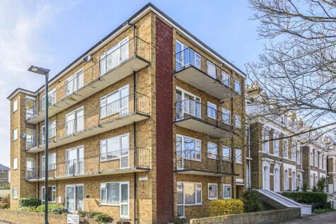 Twickenham Road, Teddington, TW11