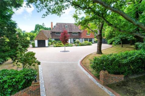 Onslow Road, Burwood Park, KT12