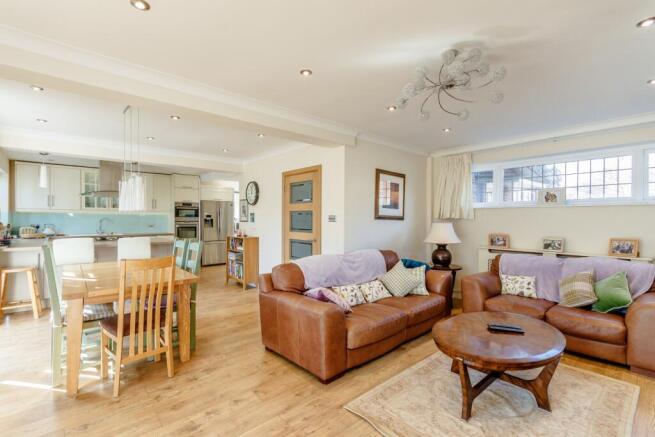 Open plan layout