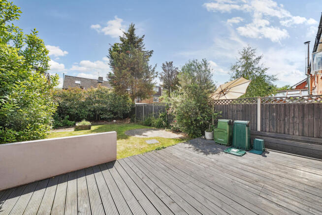 1305946-5-68516a1...