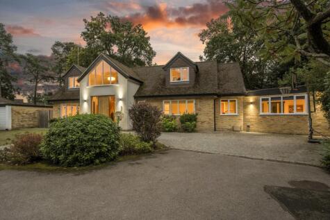 Orchard Lea Close, Pyrford, GU22