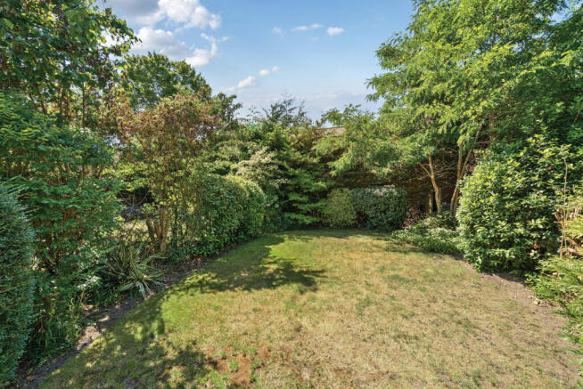 1312405-1-6852c53...