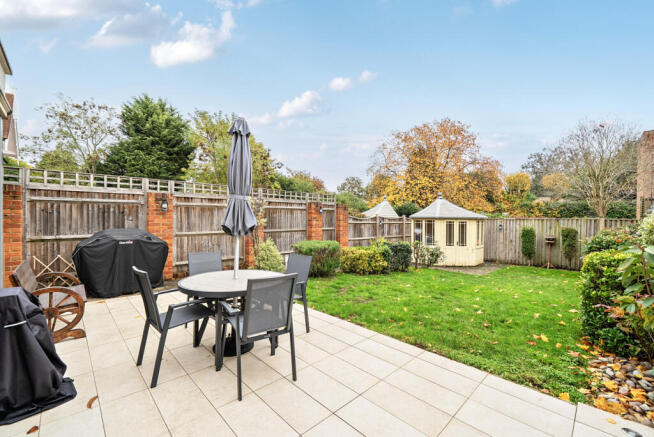 1373992-2-69088ec...