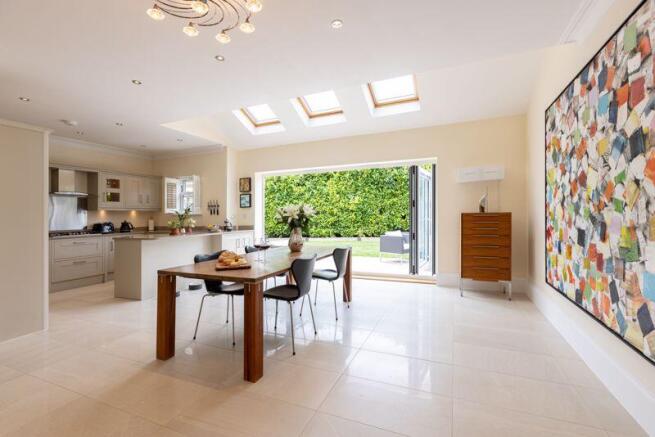 Kitchen Family Room