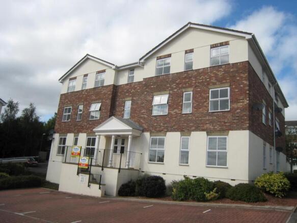 1 Beed G.F. Flat