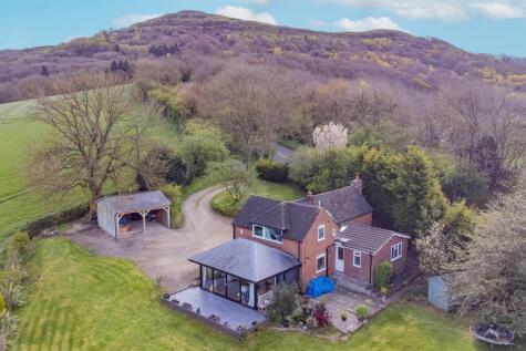 Braeside, Chances Pitch, British Camp Road, Upper Colwall, Malvern, WR13