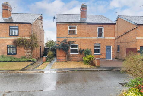 Chester Place, Malvern, WR14