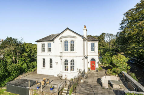 Watts Road, Tavistock, Devon