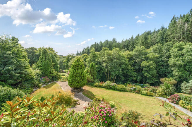 1334557-5-68934d2...