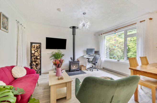 1354934-8-68cbfb7...