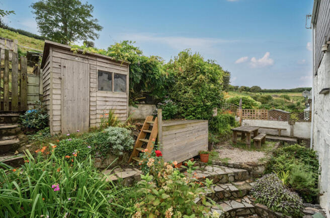 1333034-15-688b83...