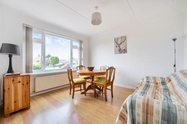 1336996-1-689dfbc...