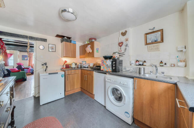 1327782-12-688263...