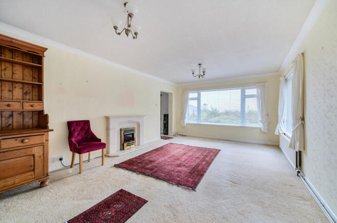 1336225-1-6894b6f...