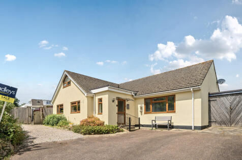 Woodland Road, Denbury