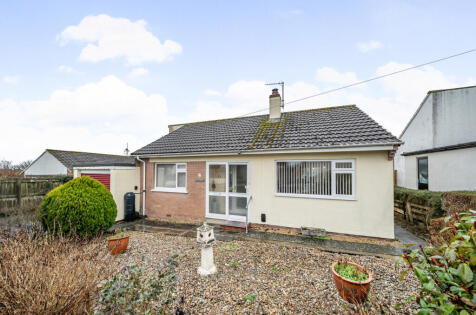 Blindwell Avenue, Kingsteignton, Newton Abbot, Devon