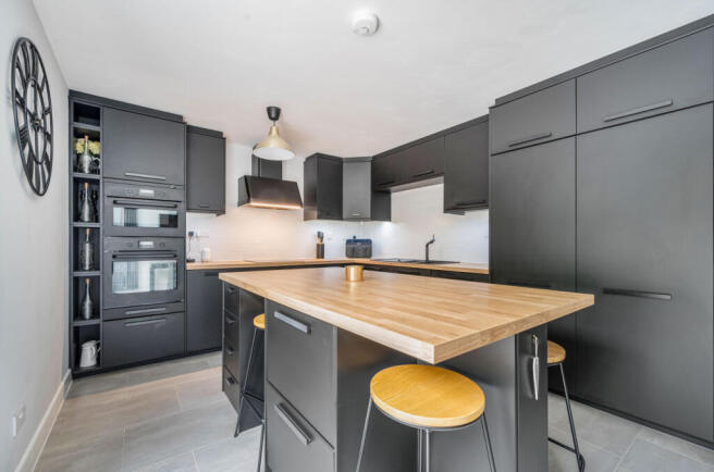 1327332-14-687e4d...