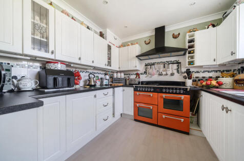 Barton Crescent, Paignton, Devon