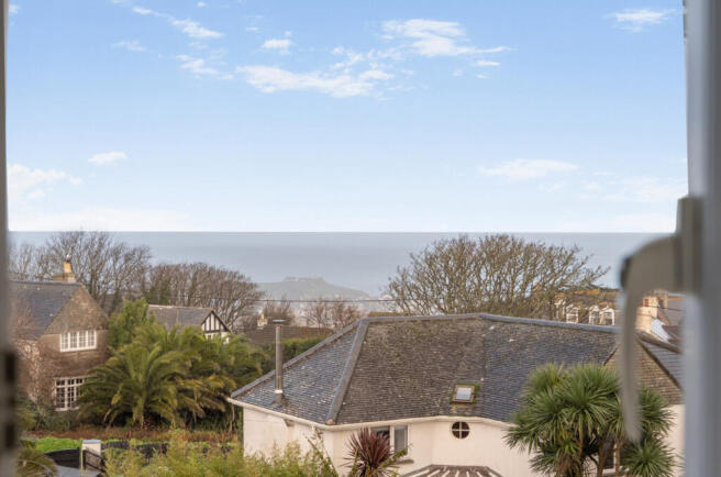 1394515-15-694555...