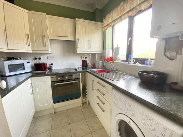 Fitted kitchen