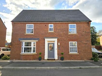 Bruford Drive, Cheddon Fitzpaine, Taunton, Somerset