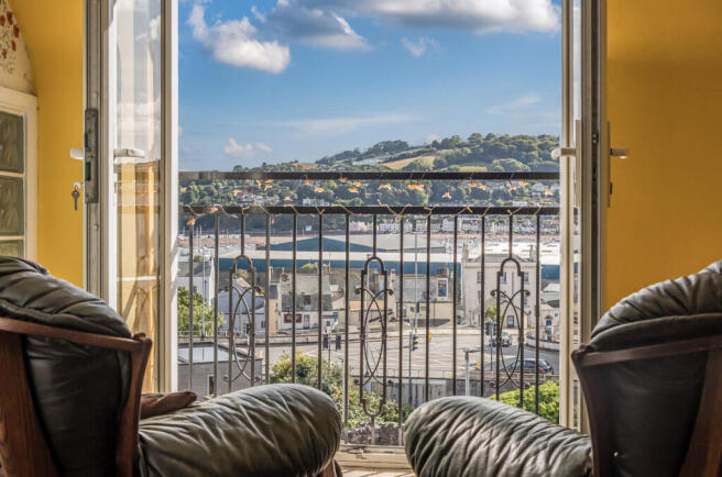 View Master Room