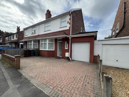 Balmoral Drive, Denton