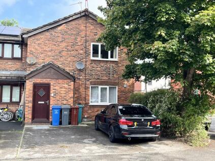 Woodnewton Close, Gorton