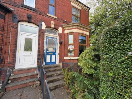 Stockport Road West, Bredbury