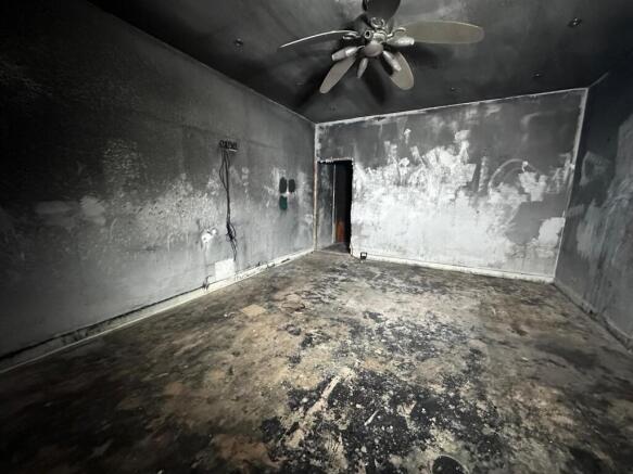 WhatsApp Image 2025-11-19 at 10.25.52 (1).jpeg