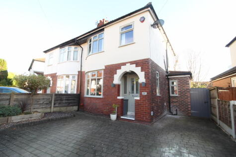 The Crescent, Bredbury