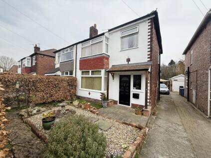 Sylvester Avenue, Heaviley