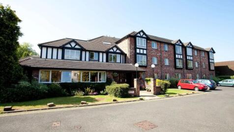 Flat Cedarwood Legh Close, Poynton
