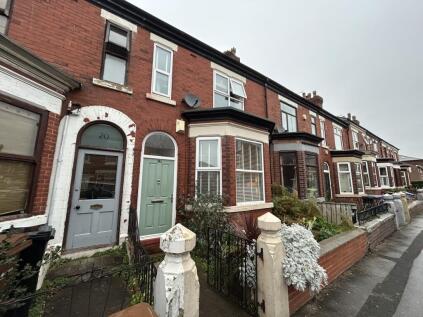 Wellington Grove, Shaw Heath